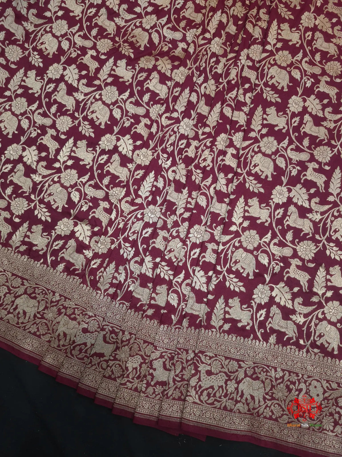 Handloom Banarasi Shikargah Katan Silk Saree In Shades Of Garnet - Bharat Silk House Pure Kataan Silk