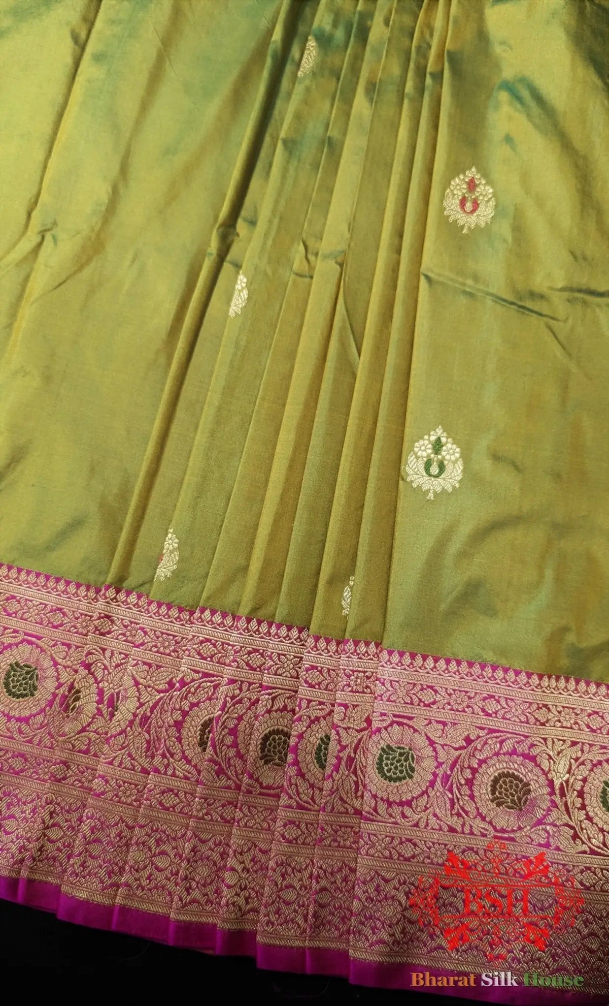 Pure Banarasi Handloom Katan Silk Antique Zari Saree In Shades Of Cross Color - Bharat Silk House Pure Kataan Silk