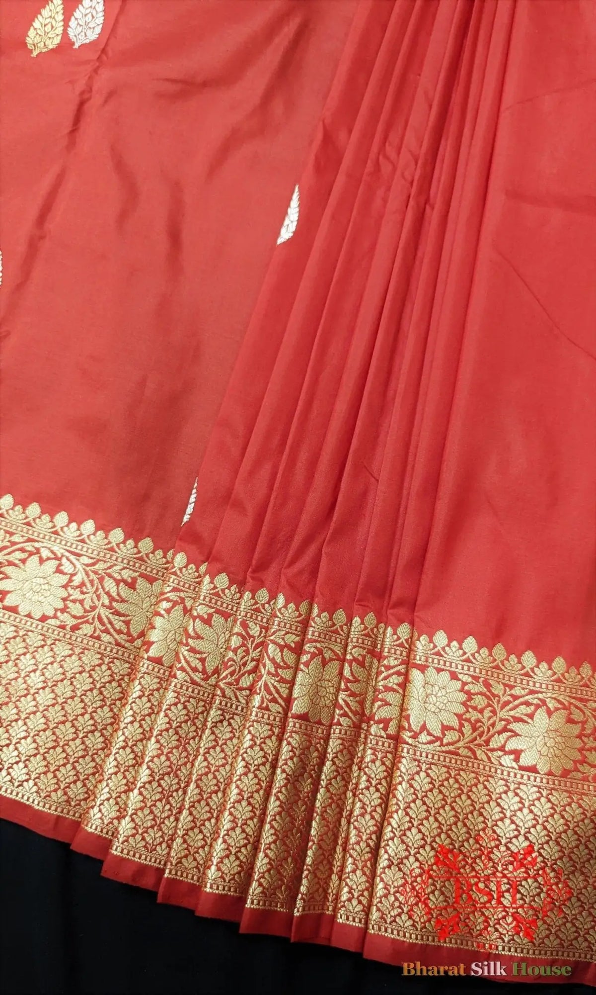 Pure Banarasi Handloom Katan Silk Meenkari Antique Zari Saree In Shades Of Red - Bharat Silk House Pure Kataan Silk