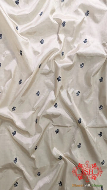 Pure Banrasi Handloom Katan Silk Antique Zari Saree In Shades Of Beige With Grey Border - Bharat Silk House Pure Kataan Silk