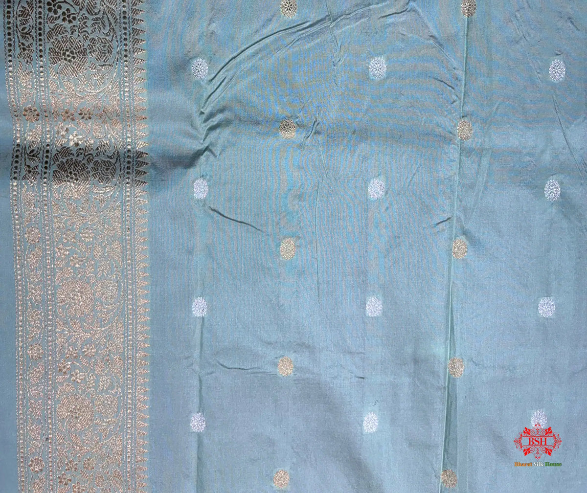 Pure Banarasi Handloom Katan Silk Antique Dual Zari Saree In Shades Of Sea Green - Pure Kataan Silk -