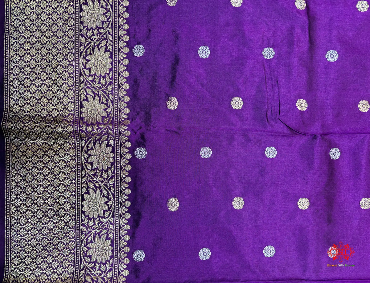 Pure Banarasi Handloom Katan Silk Antique Dual Zari Saree In Shades Of Indigo Blue - Pure Kataan Silk -
