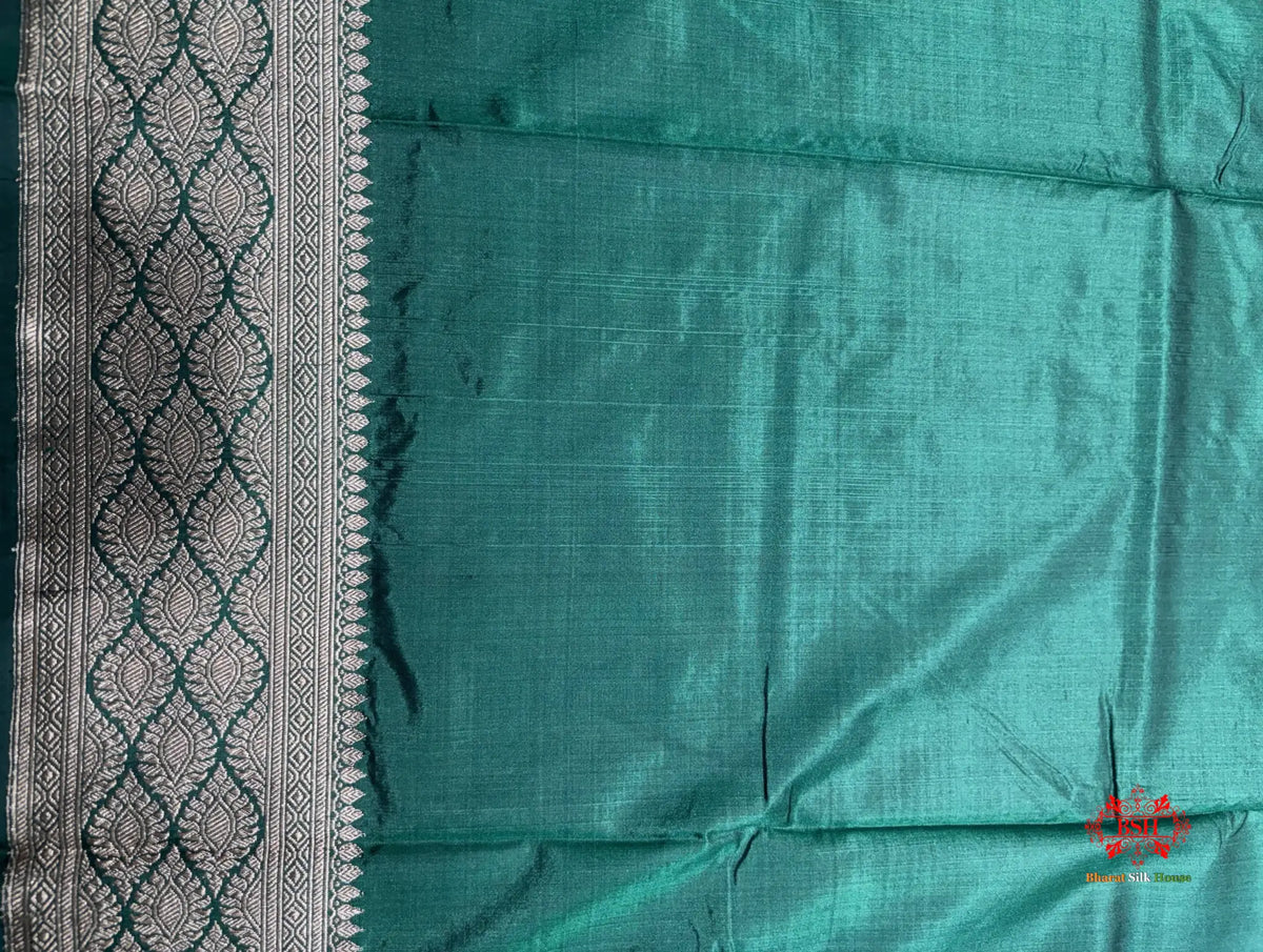 Pure Banarasi Handloom Katan Silk Antique Zari Saree In Shades Of Green - Pure Kataan Silk -