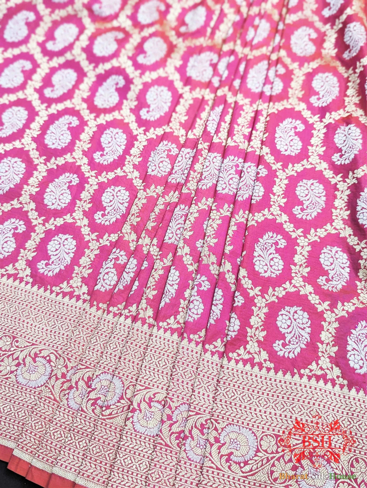 Banarasi Handwoven Katan Silk Saree With Dual Zari Floral Jaal In Shades Of Pink - Bharat Silk House Pure Kataan Silk