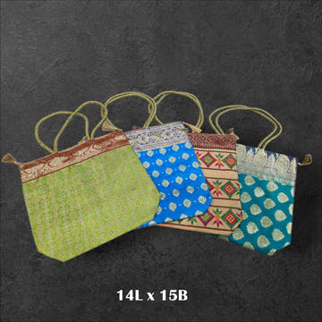 Banarasi Large Handbag (Opara Silk) - Bharat Silk House