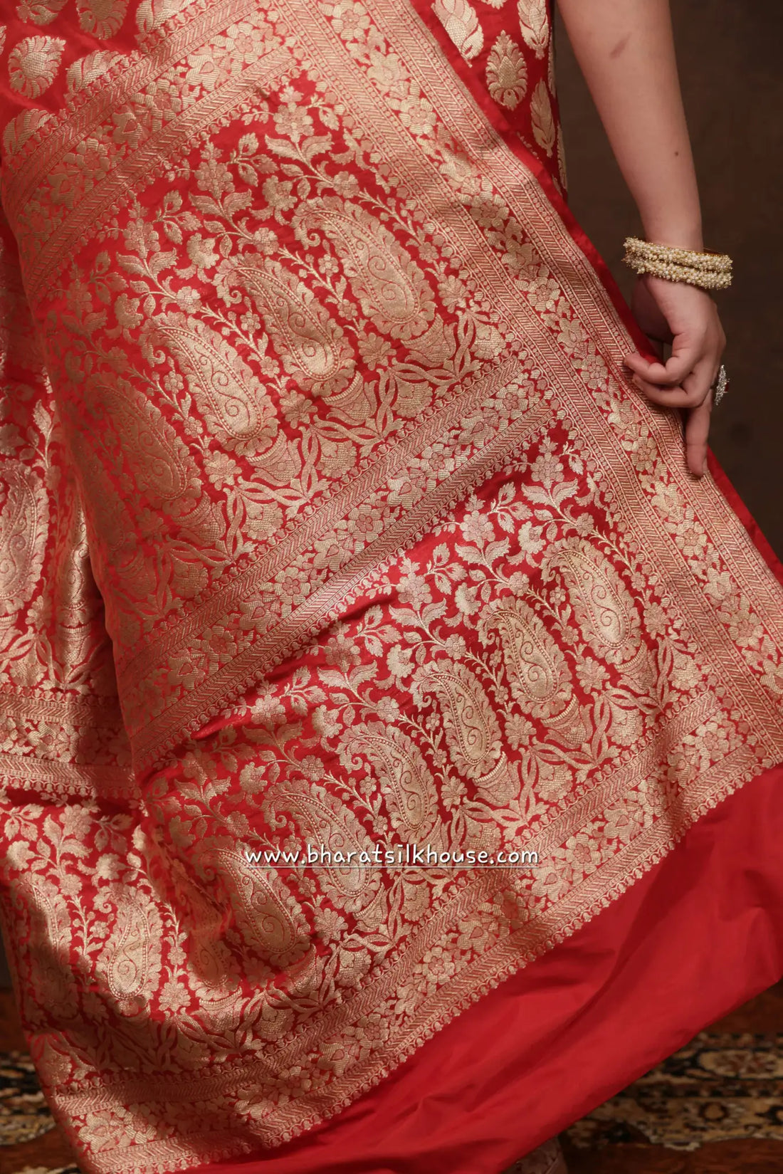 Handloom Banarasi Pure Katan Silk Floral Booti In Shades Of Red - Bharat Silk House Opara Silk
