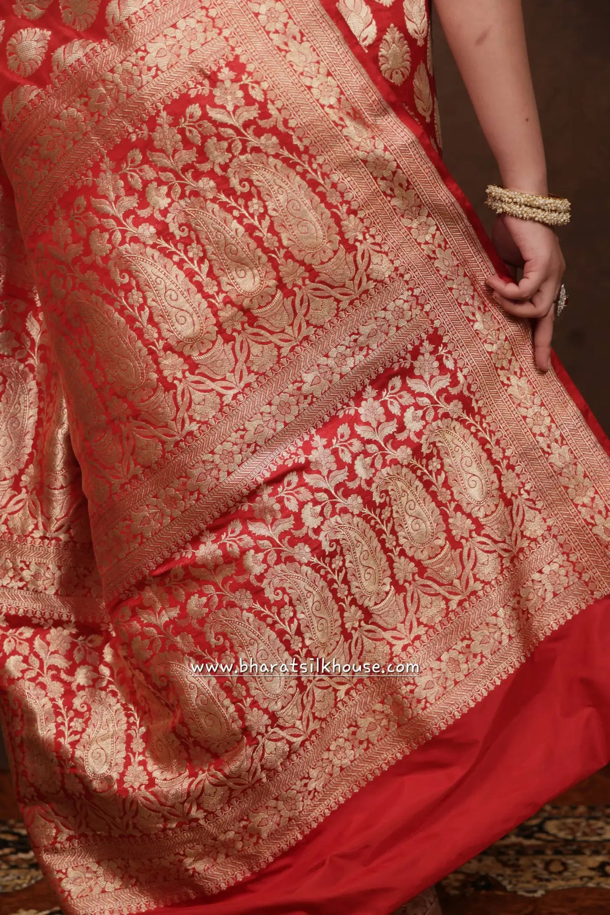 Handloom Banarasi Pure Katan Silk Floral Booti In Shades Of Red - Bharat Silk House Opara Silk