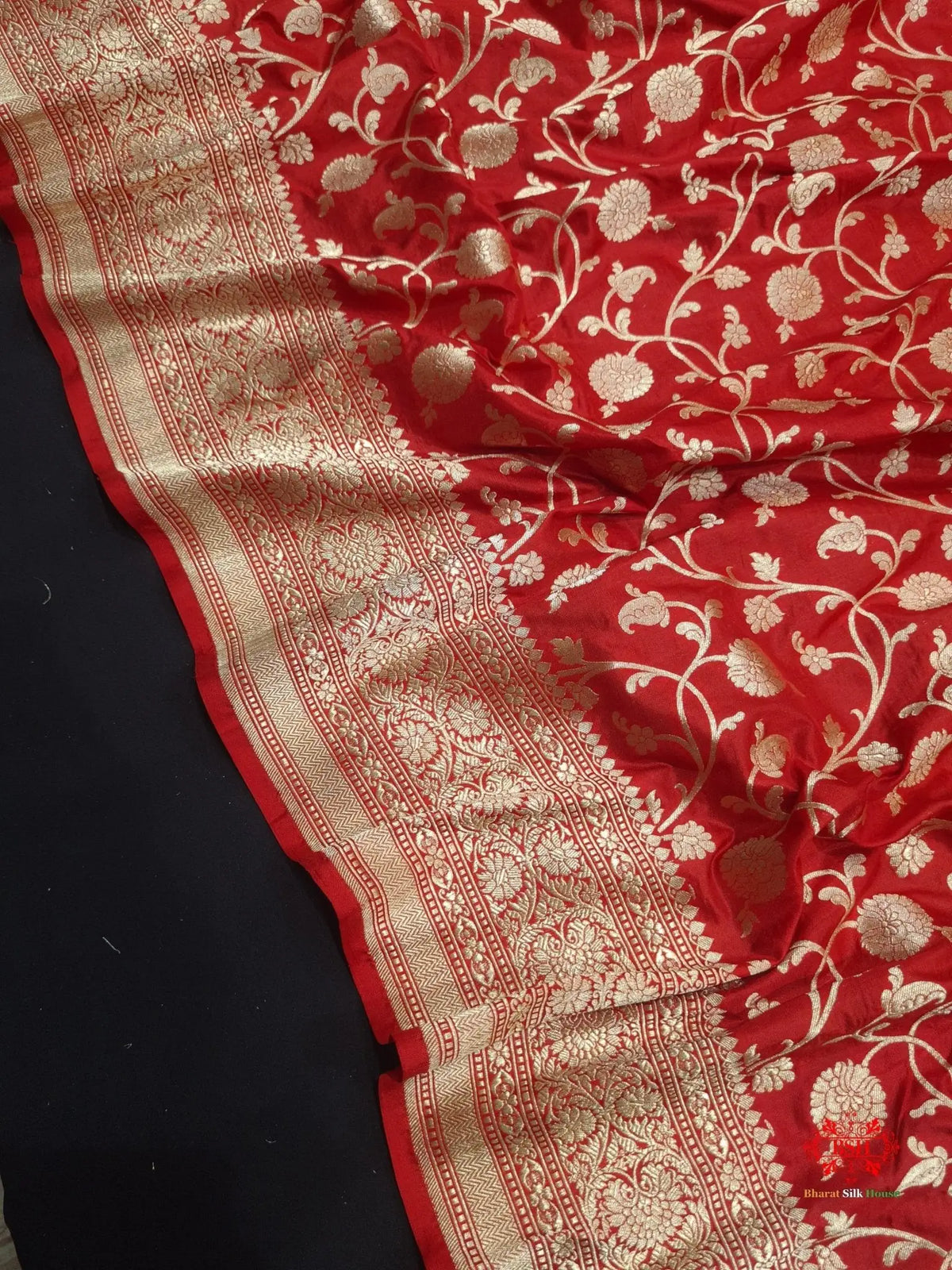 Handloom Banarasi Pure Katan Silk Floral Jaal In Shades Of Red - Bharat Silk House Pure Kataan Silk