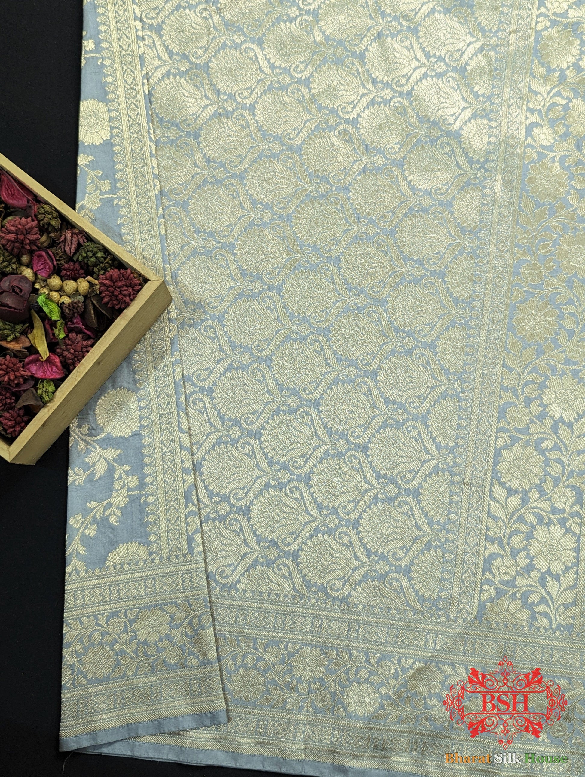 Handloom Banarasi Pure Katan Silk Floral Jaal Saree In Shades Of Grey - Bharat Silk House