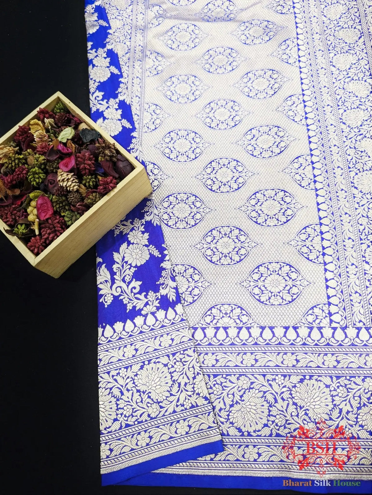 Handloom Banarasi Pure Katan Silk Opara With Floral Jaal In Shades Of Violet Blue - Bharat Silk House Pure Kataan Silk