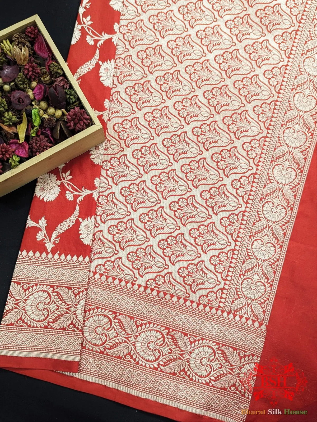 Handloom Banarasi Pure Katan Silk Saree Floral Jaal In Shades Of Red - Bharat Silk House Pure Kataan Silk