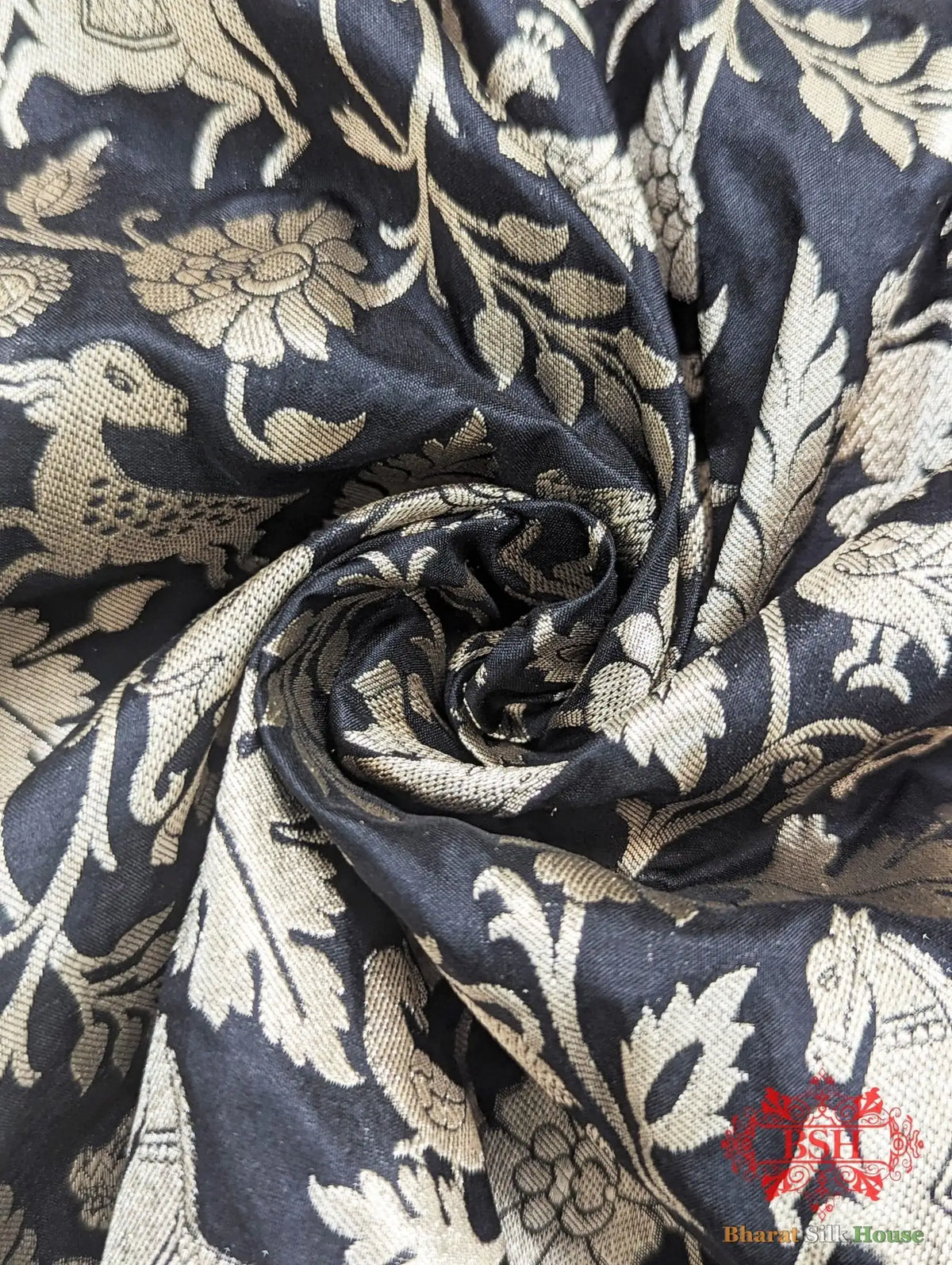 Handloom Banarasi Shikargah Katan Silk Saree In Shades Of Black - Bharat Silk House Pure Kataan Silk