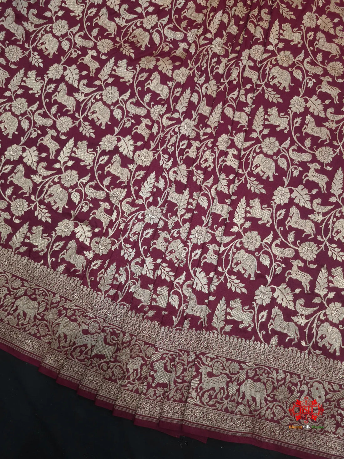 Handloom Banarasi Shikargah Katan Silk Saree In Shades Of Garnet - Bharat Silk House Pure Kataan Silk