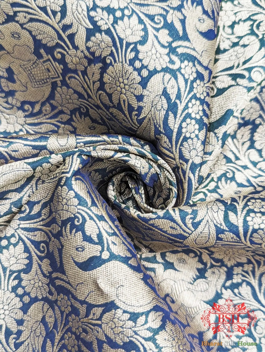 Handloom Banarasi Shikargah Katan Silk Saree In Shades Of Navy Blue - Bharat Silk House Pure Kataan Silk