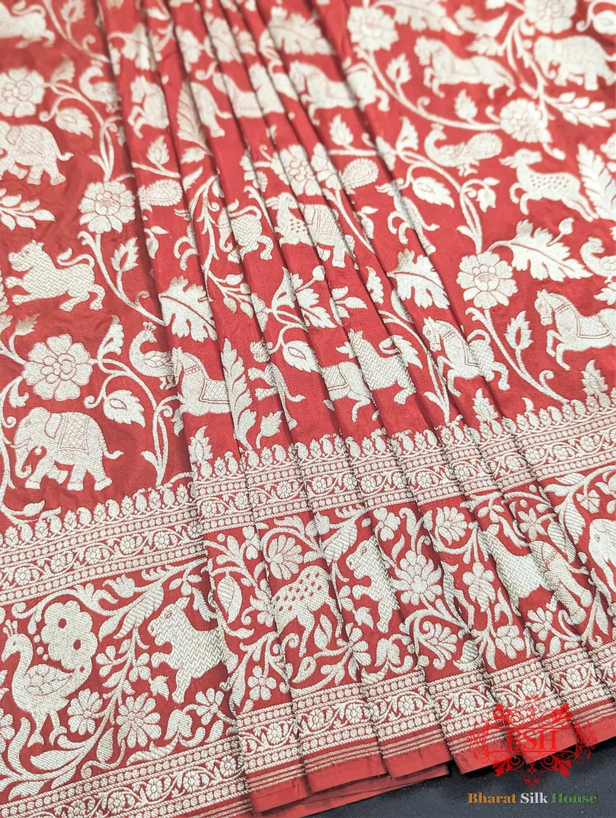 Handloom Banarasi Shikargah Katan Silk Saree In Shades Of Red - Bharat Silk House Pure Kataan Silk