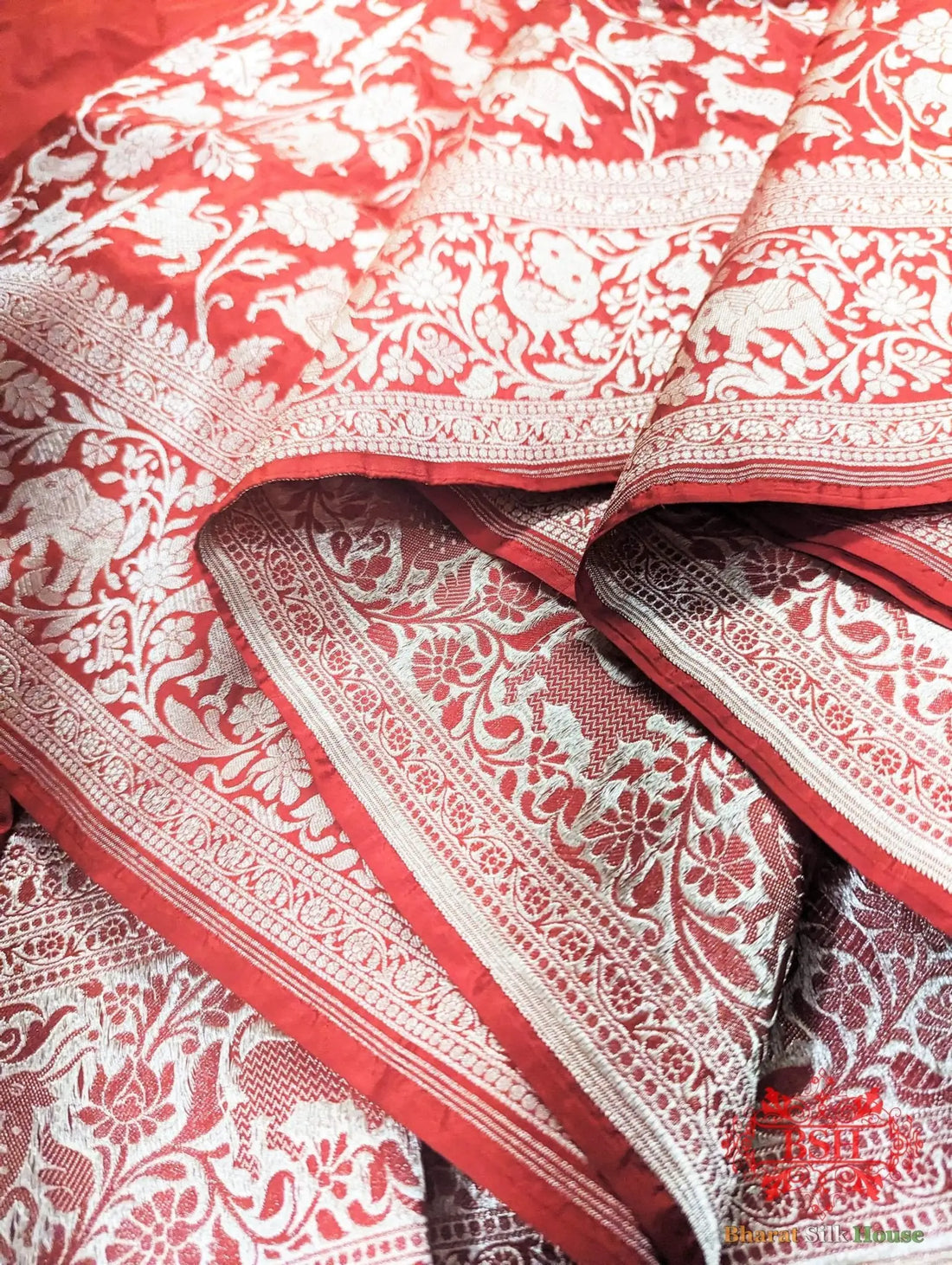 Handloom Banarasi Shikargah Katan Silk Saree In Shades Of Red - Bharat Silk House Pure Kataan Silk