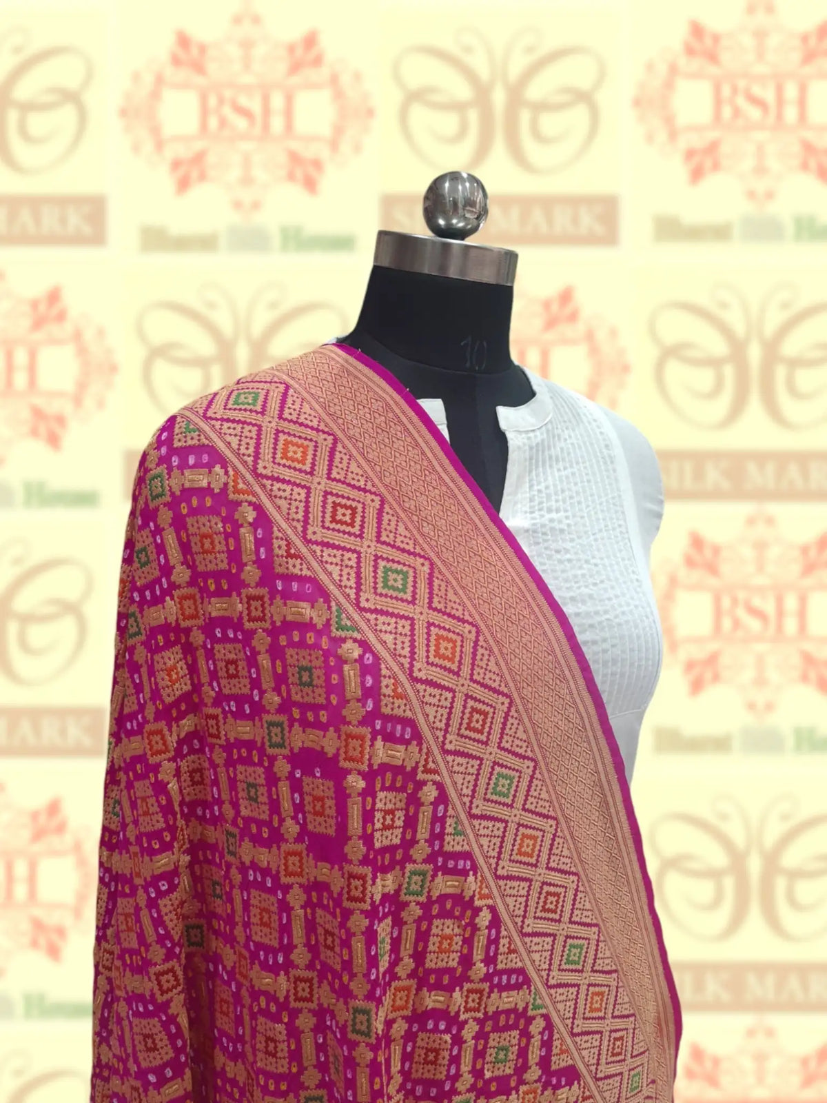 Pink Georgette Banarasi Handloom Menakari Bandhani Dupatta - Bharat Silk House Bandhej