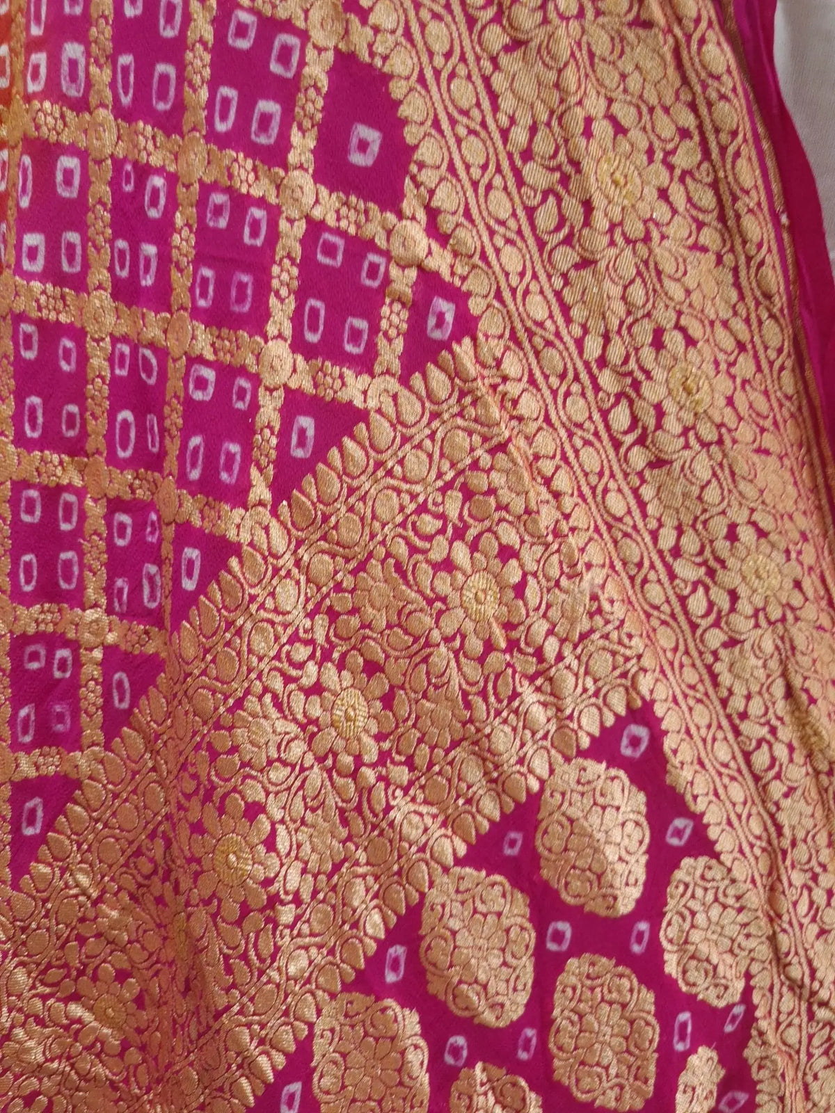 Pink/Orange Georgette Banarasi Handloom Bandhani Dupatta - Bharat Silk House Bandhej