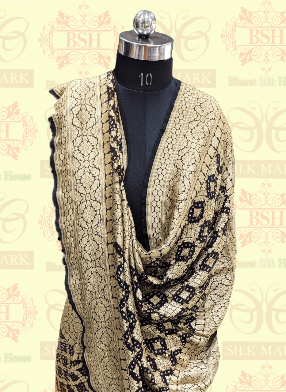 Pure Banarasi Georgette Bandhej Handloom Saree In Dual Shades Of Black/Red - Bharat Silk House