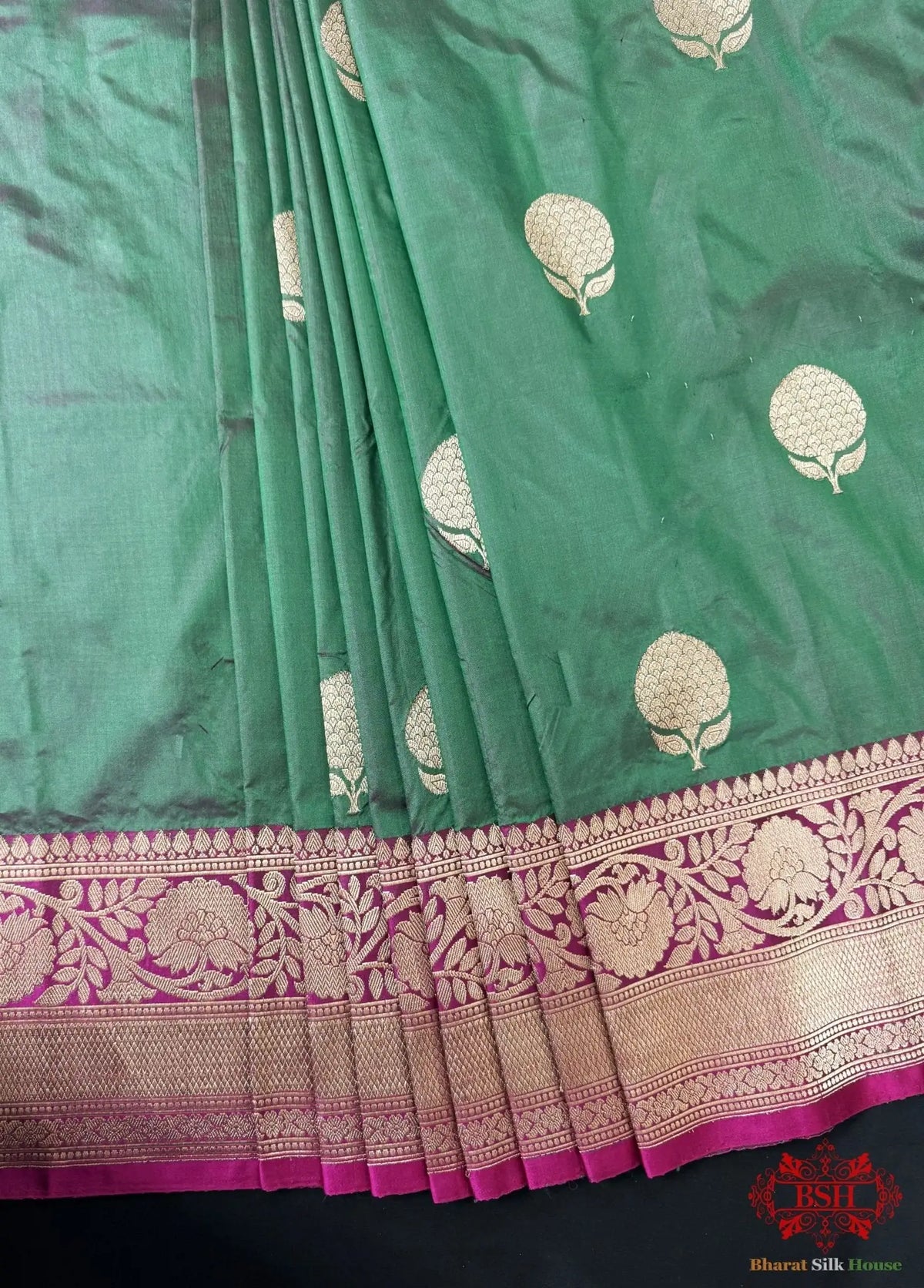 Pure Banarasi Handloom Katan Silk Antique Zari Saree In Shades Of Cross Color - Bharat Silk House Pure Kataan Silk