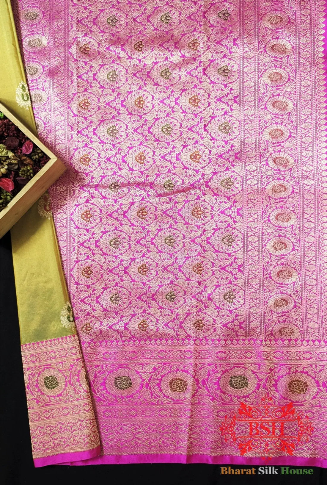 Pure Banarasi Handloom Katan Silk Antique Zari Saree In Shades Of Cross Color - Bharat Silk House Pure Kataan Silk