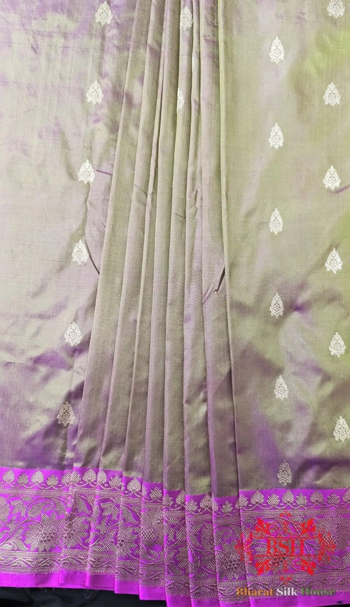 Pure Banarasi Handloom Katan Silk Antique Zari Saree In Shades Of Cross Colour - Bharat Silk House Pure Kataan Silk
