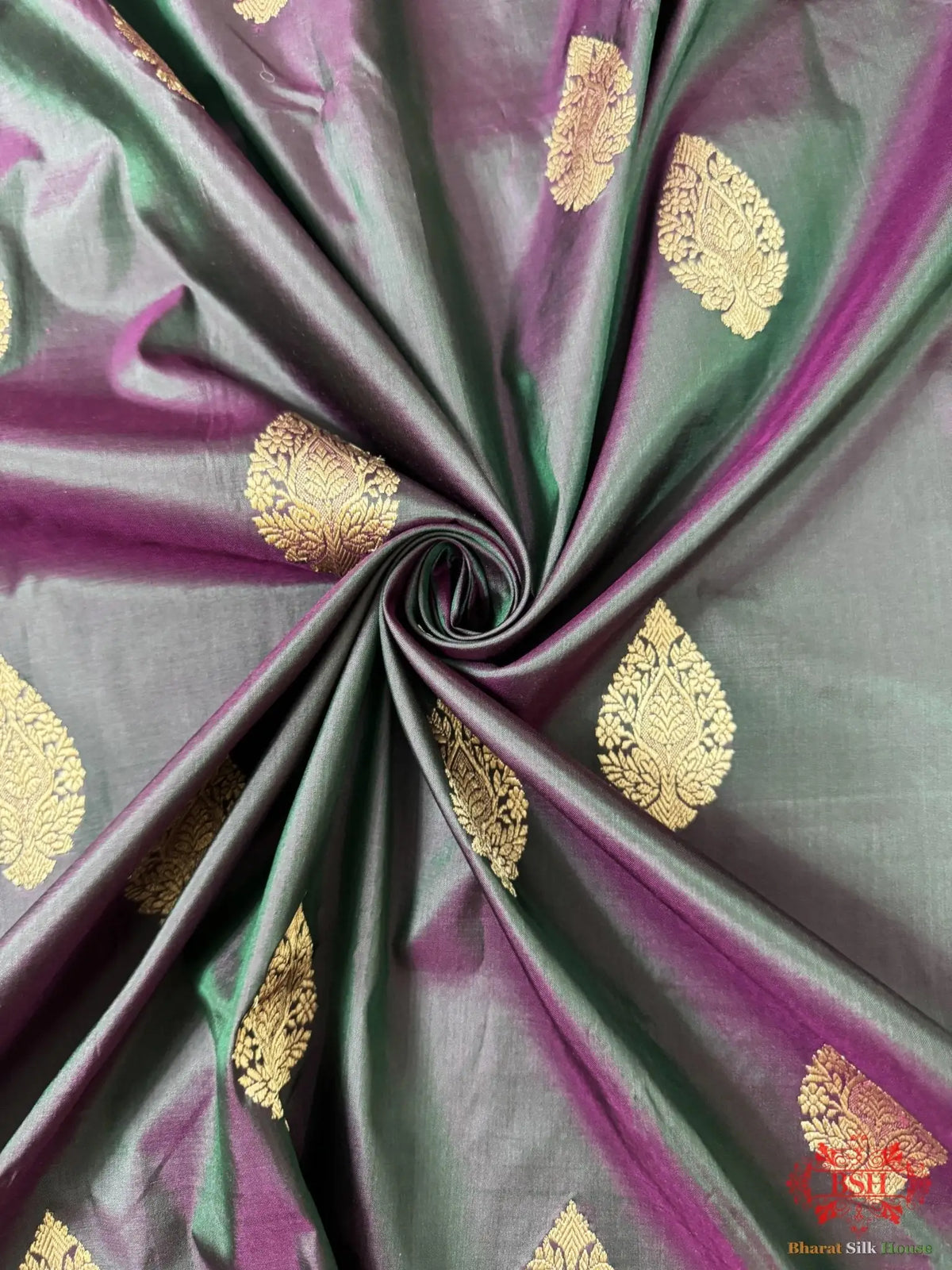 Pure Banarasi Handloom Katan Silk Antique Zari Saree In Shades Of Cross Colour - Bharat Silk House Pure Kataan Silk