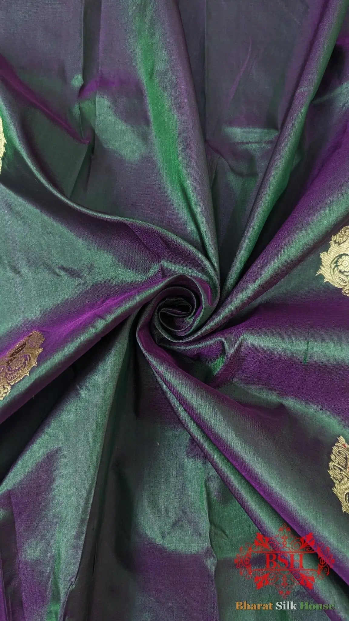 Pure Banarasi Handloom Katan Silk Antique Zari Saree In Shades Of Green/Pink Cross Color - Bharat Silk House Pure Kataan Silk