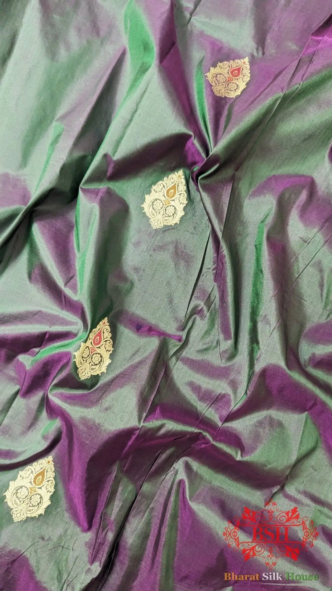Pure Banarasi Handloom Katan Silk Antique Zari Saree In Shades Of Green/Pink Cross Color - Bharat Silk House Pure Kataan Silk