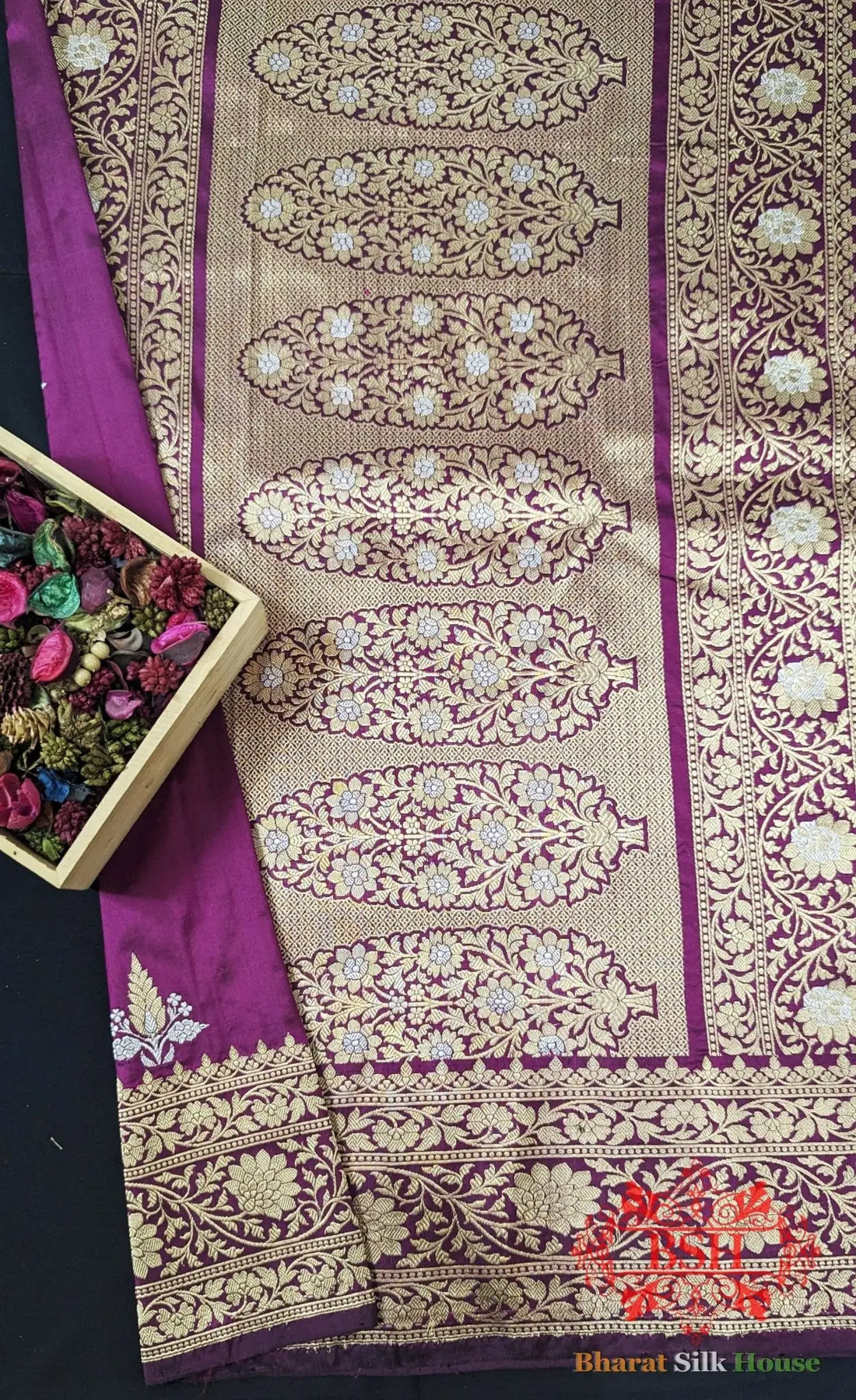 Pure Banarasi Handloom Katan Silk Antique Zari Saree In Shades Of Magenta - Bharat Silk House Pure Kataan Silk