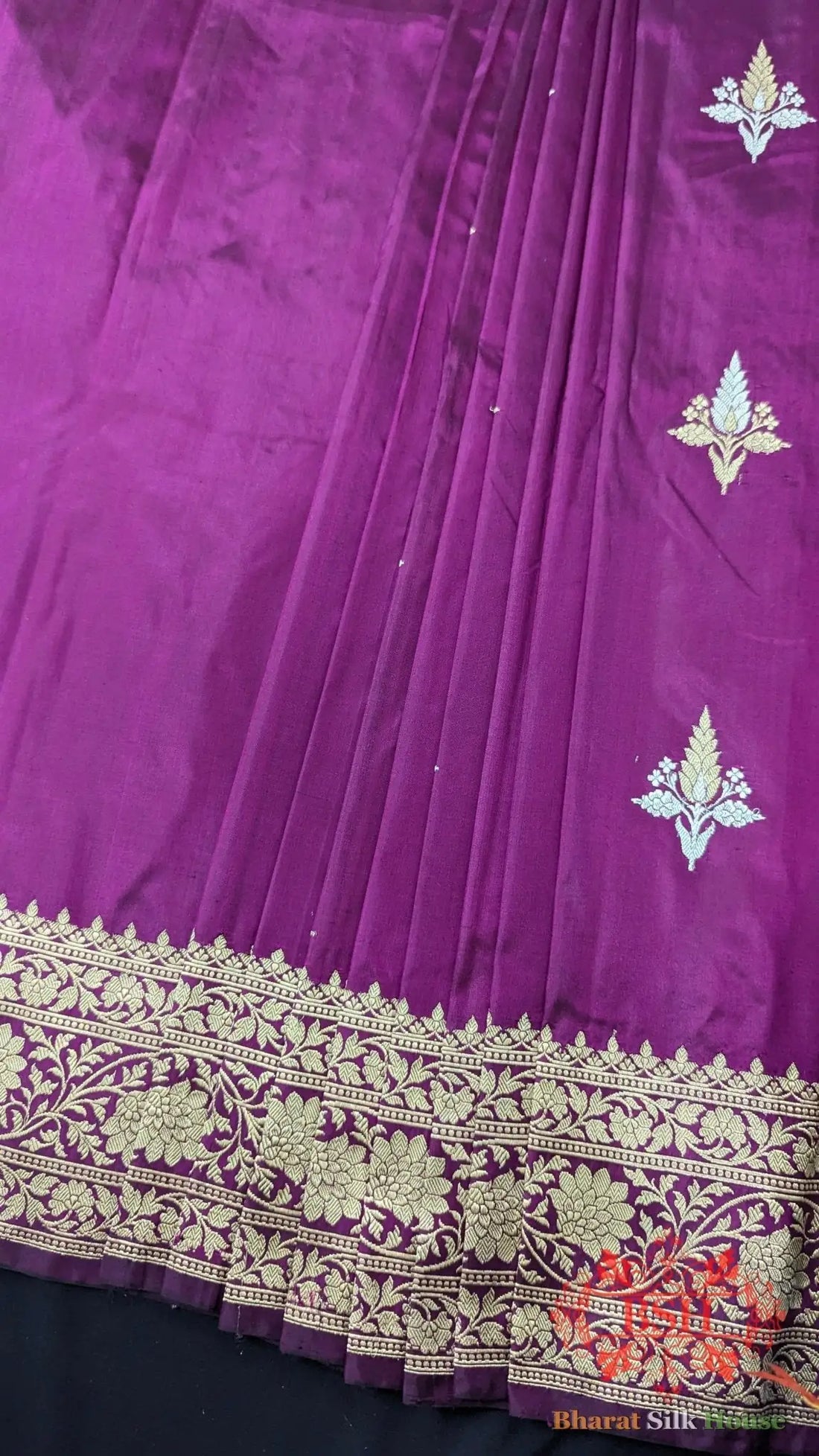 Pure Banarasi Handloom Katan Silk Antique Zari Saree In Shades Of Magenta - Bharat Silk House Pure Kataan Silk