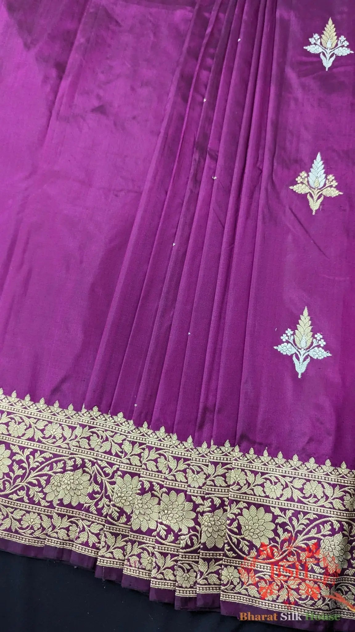 Pure Banarasi Handloom Katan Silk Antique Zari Saree In Shades Of Magenta - Bharat Silk House Pure Kataan Silk