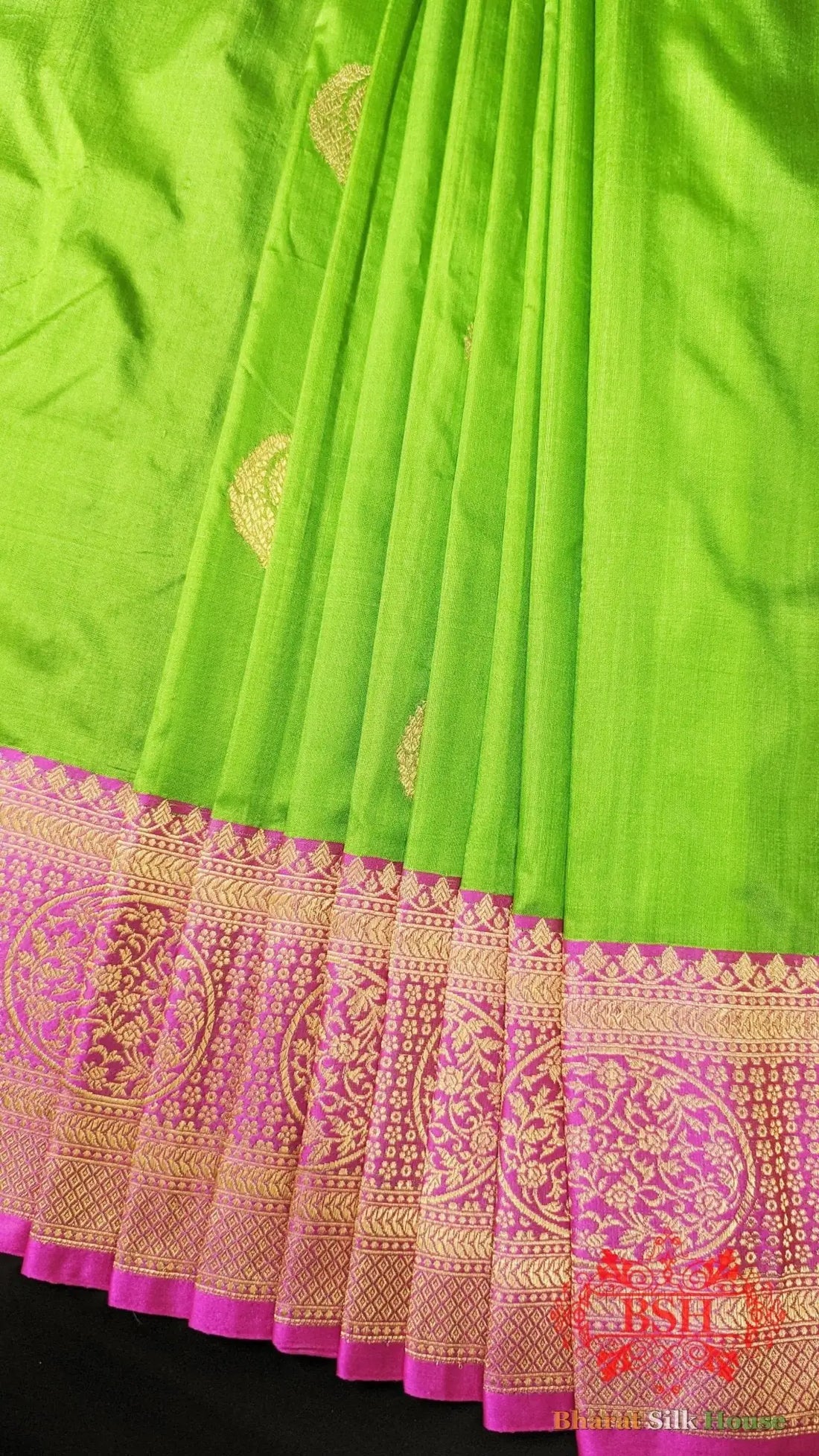 Pure Banarasi Handloom Katan Silk Antique Zari Saree In Shades Of Parrot Green - Bharat Silk House Pure Kataan Silk