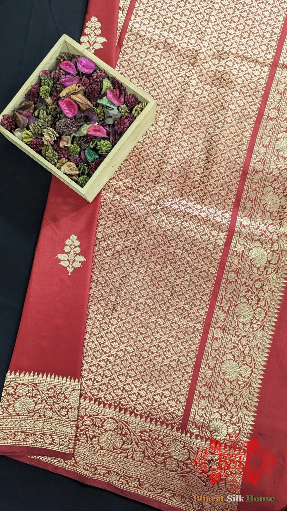 Pure Banarasi Handloom Katan Silk Antique Zari Saree In Shades Of Pink - Bharat Silk House Pure Kataan Silk
