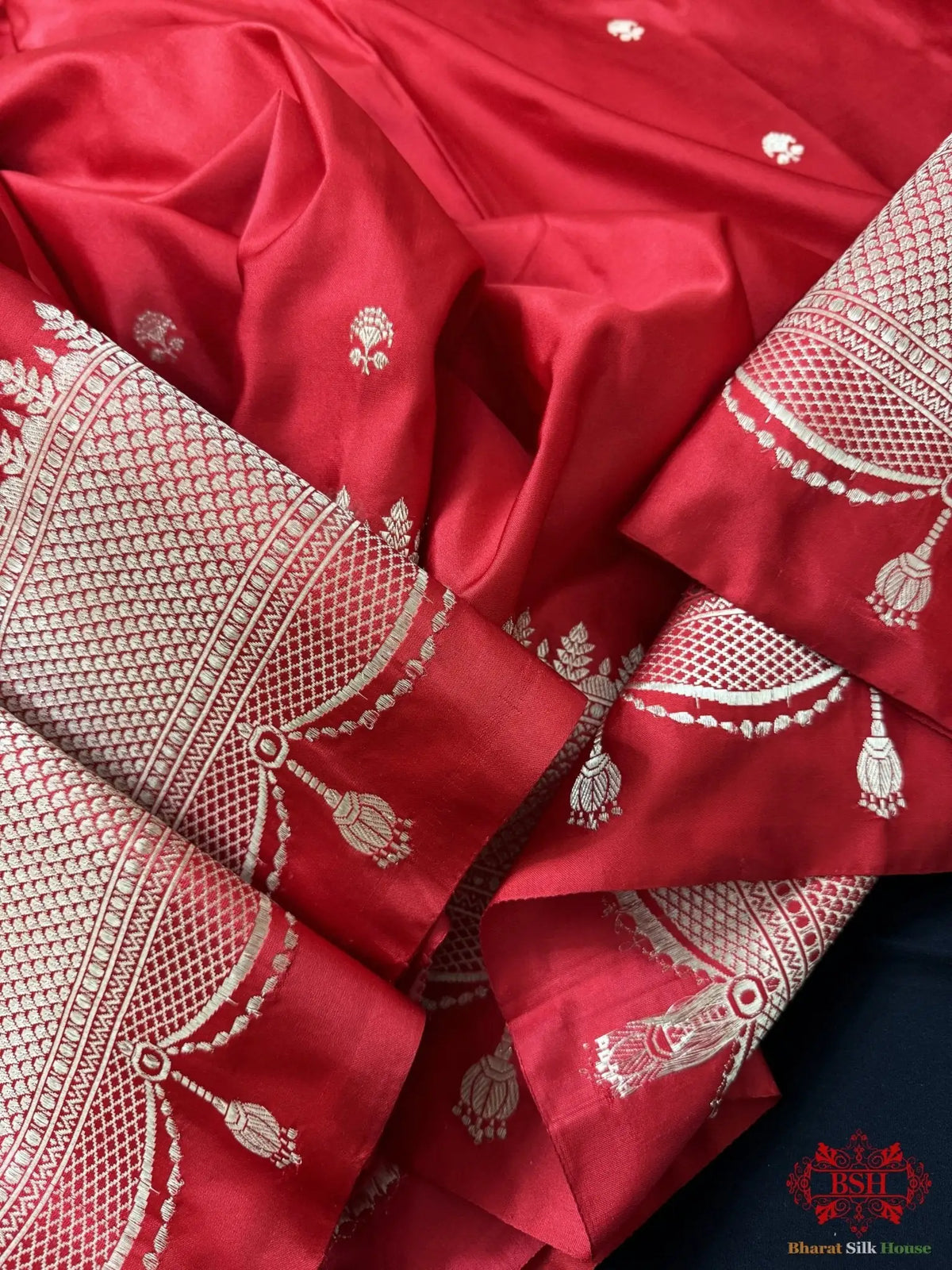 Pure Banarasi Handloom Katan Silk Antique Zari Saree In Shades Of Red - Bharat Silk House Pure Kataan Silk