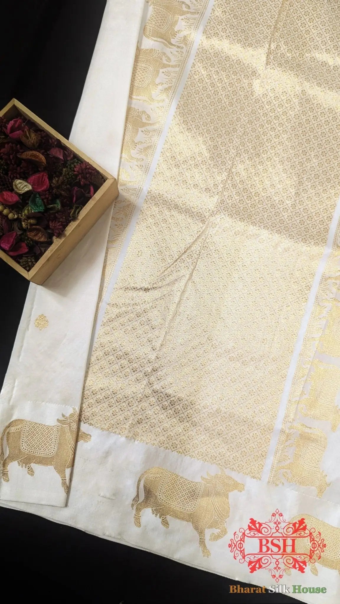 Pure Banarasi Handloom Katan Silk Antique Zari Saree In Shades Of White - Bharat Silk House Pure Kataan Silk
