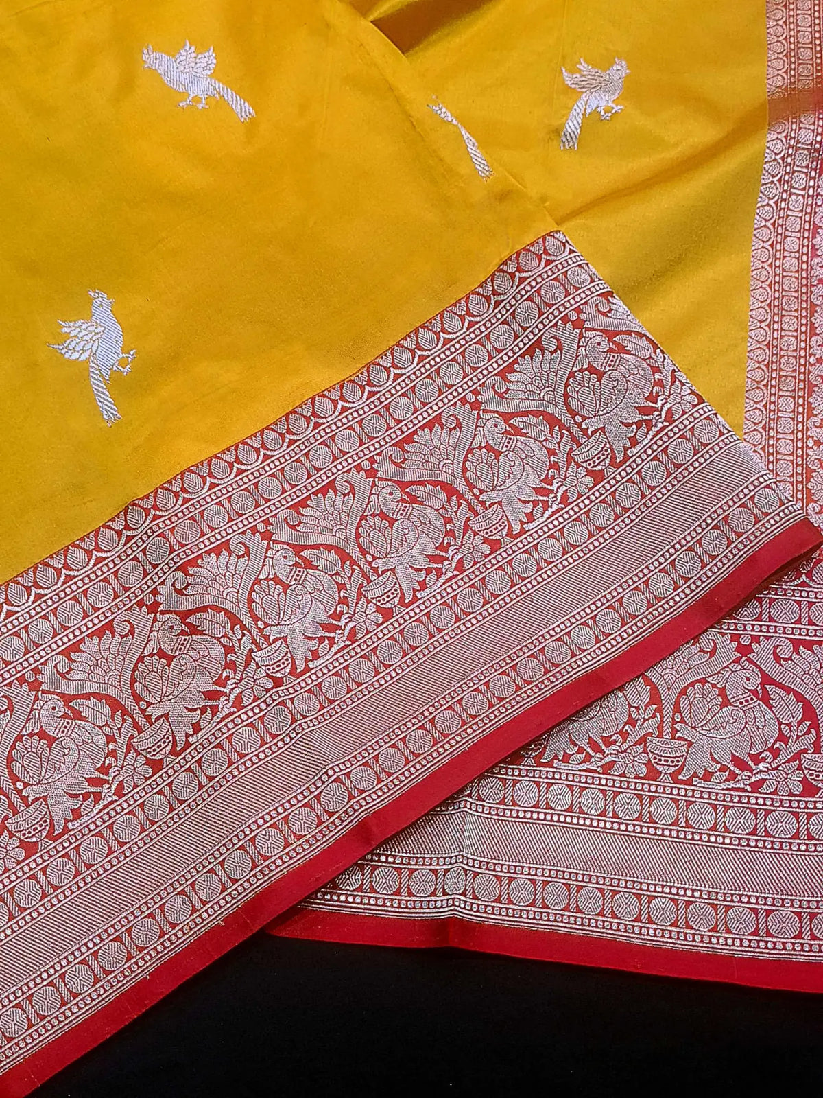 Pure Banarasi Handloom Katan Silk Gold Zari Saree In Shades of Golden Yellow / Red - Bharat Silk House Pure Kataan Silk