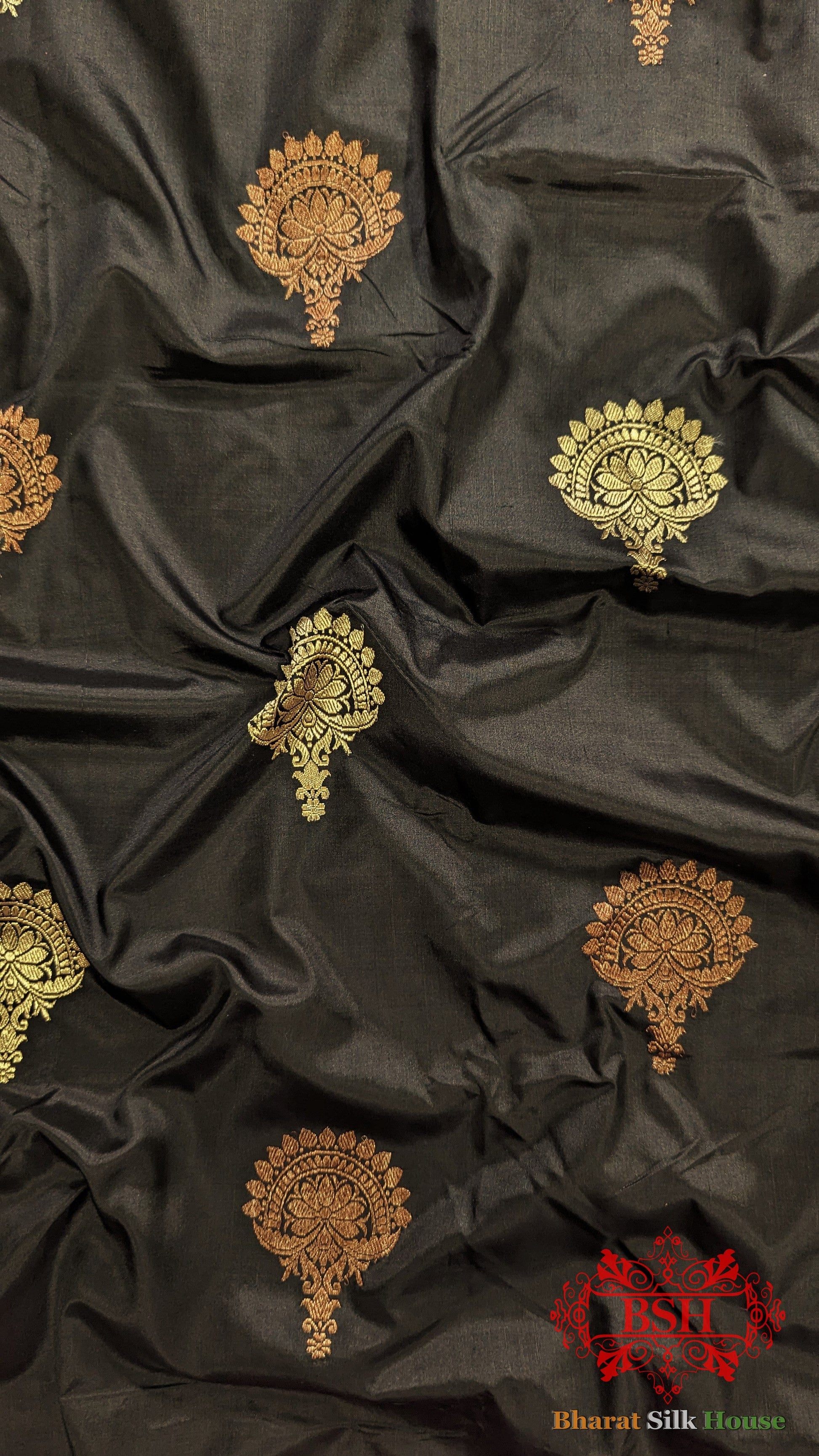 Pure Banarasi Handloom Katan Silk Meenakari Antique Double Zari Saree In Shades Of Black - Bharat Silk House