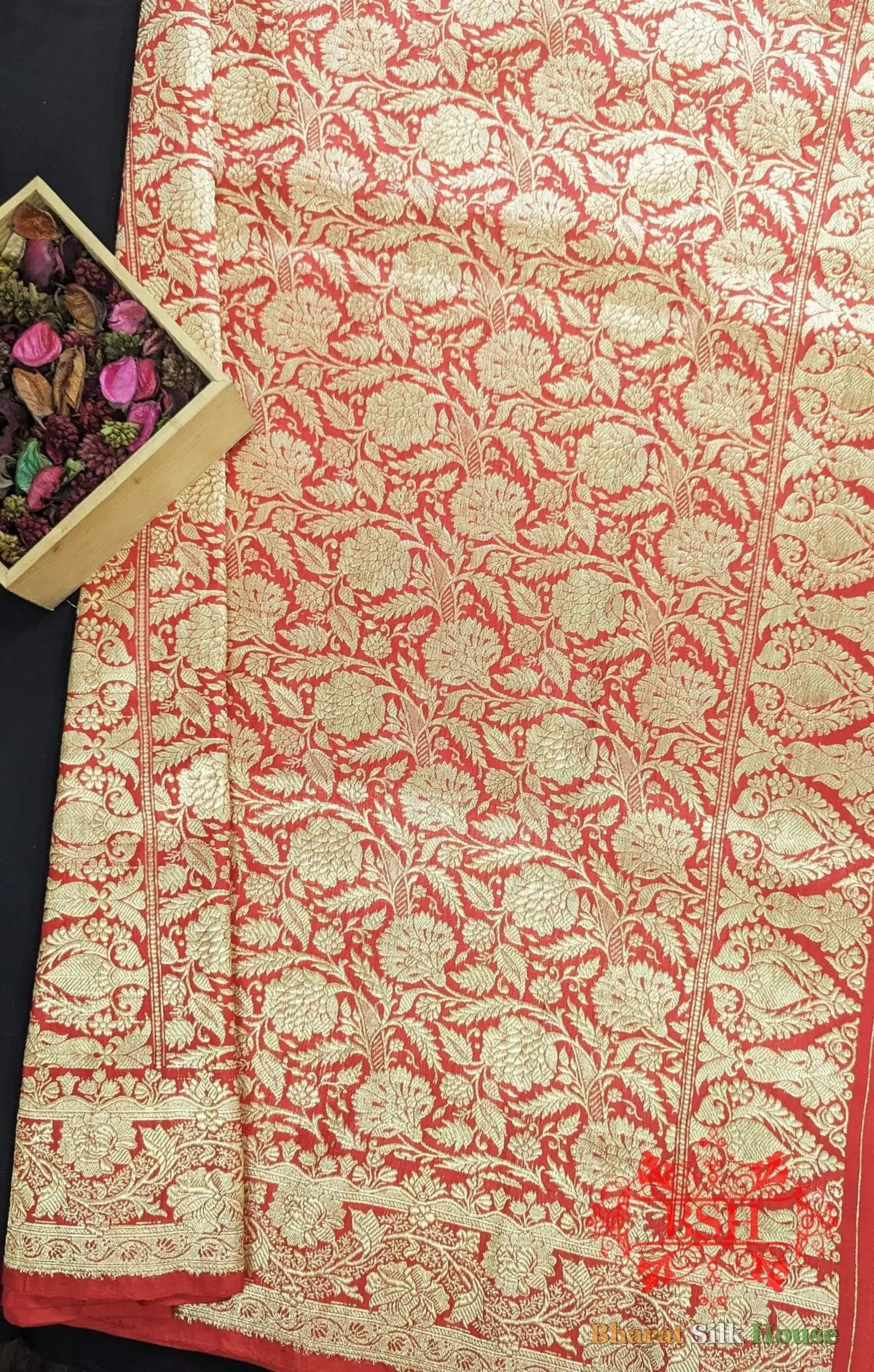 Pure Banarasi Handloom Katan Silk Meenakari Antique Golden Zari Saree In Shades Of Red - Bharat Silk House Pure Kataan Silk