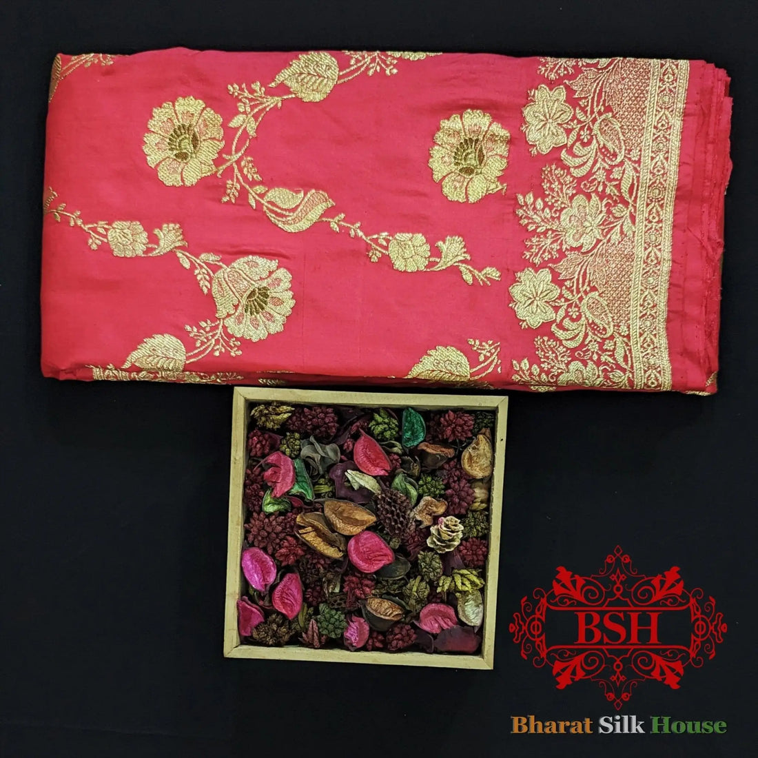 Pure Banarasi Handloom Katan Silk Meenakari Antique Golden Zari Saree In Shades Of Strawberry - Bharat Silk House Pure Kataan Silk