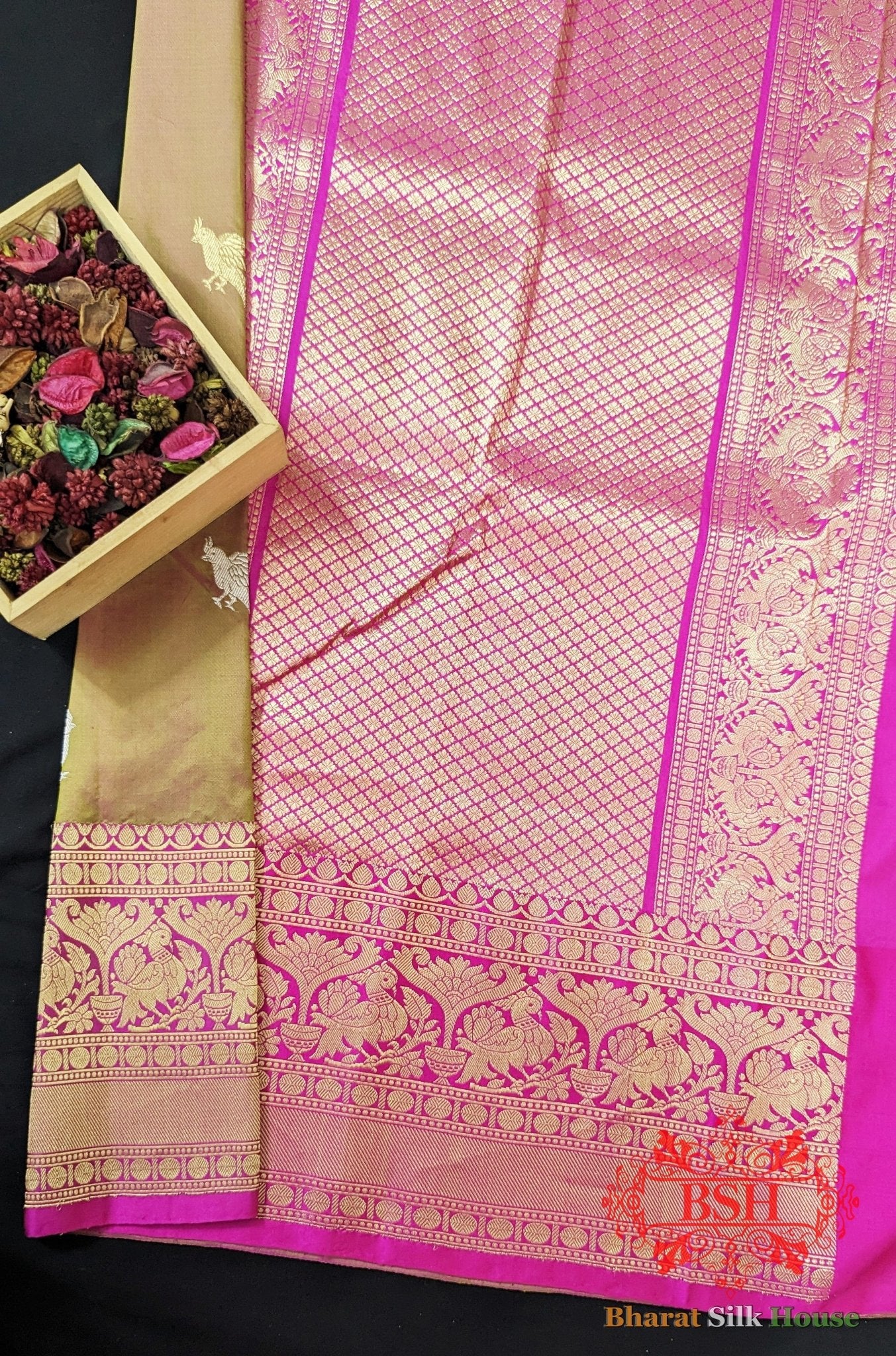 Pure Banarasi Handloom Katan Silk Meenakari Antique Zari Saree In Shades Of Cross Colour - Bharat Silk House