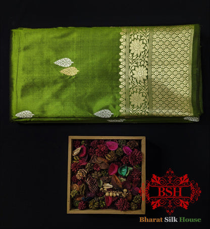 Pure Banarasi Handloom Katan Silk Meenakari Antique Zari Saree In Shades of Green - Bharat Silk House