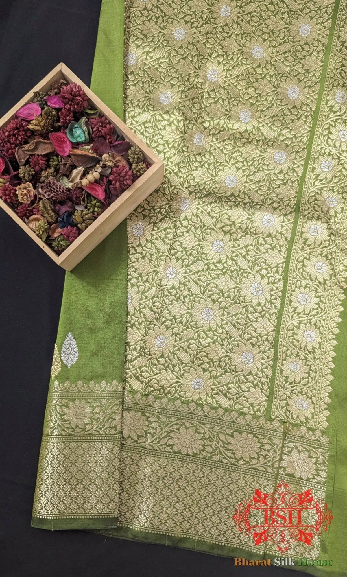 Pure Banarasi Handloom Katan Silk Meenakari Antique Zari Saree In Shades of Green - Bharat Silk House Pure Kataan Silk
