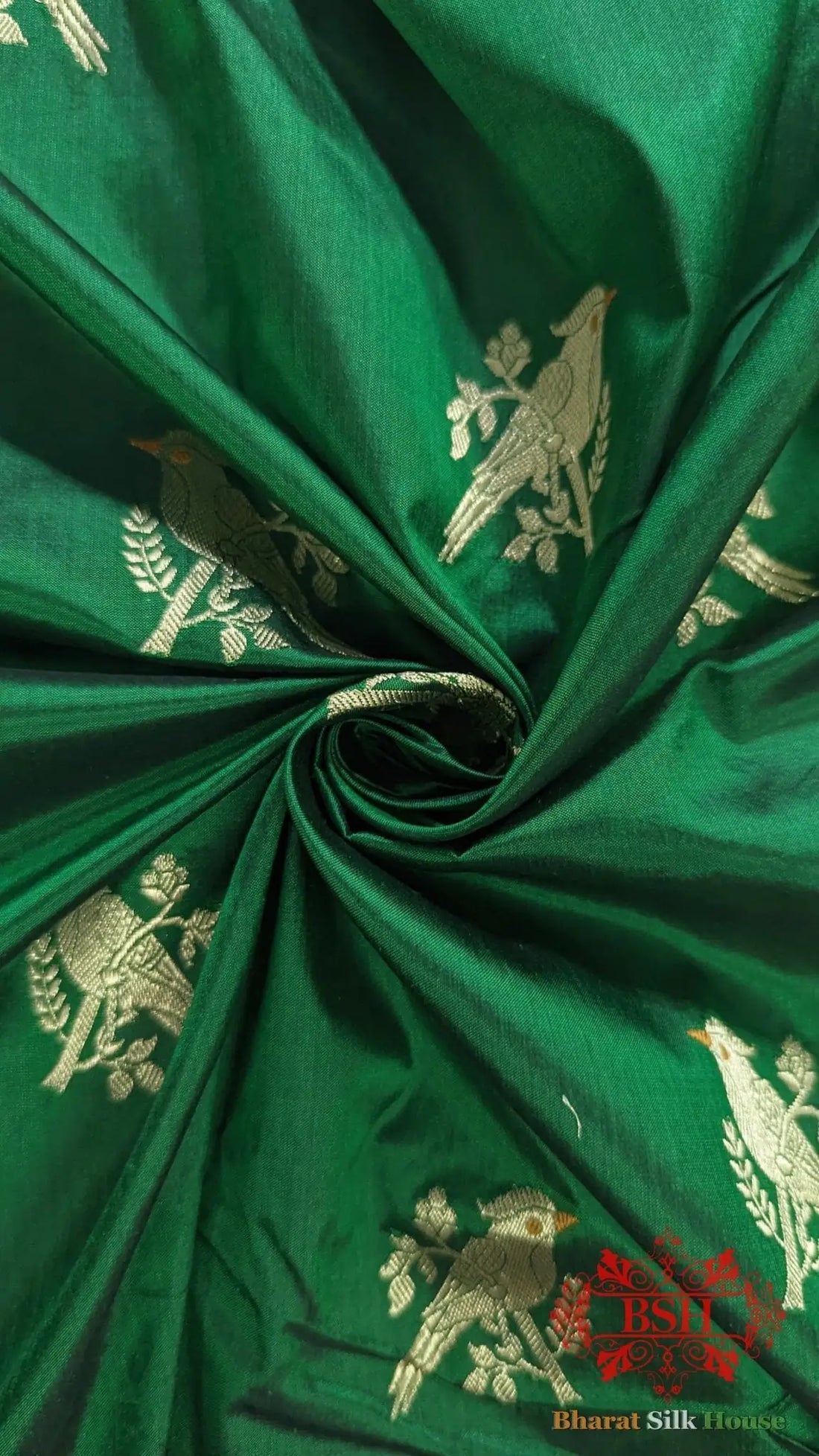 Pure Banarasi Handloom Katan Silk Meenakari Antique Zari Saree In Shades Of Green With Red Border - Bharat Silk House Pure Kataan Silk