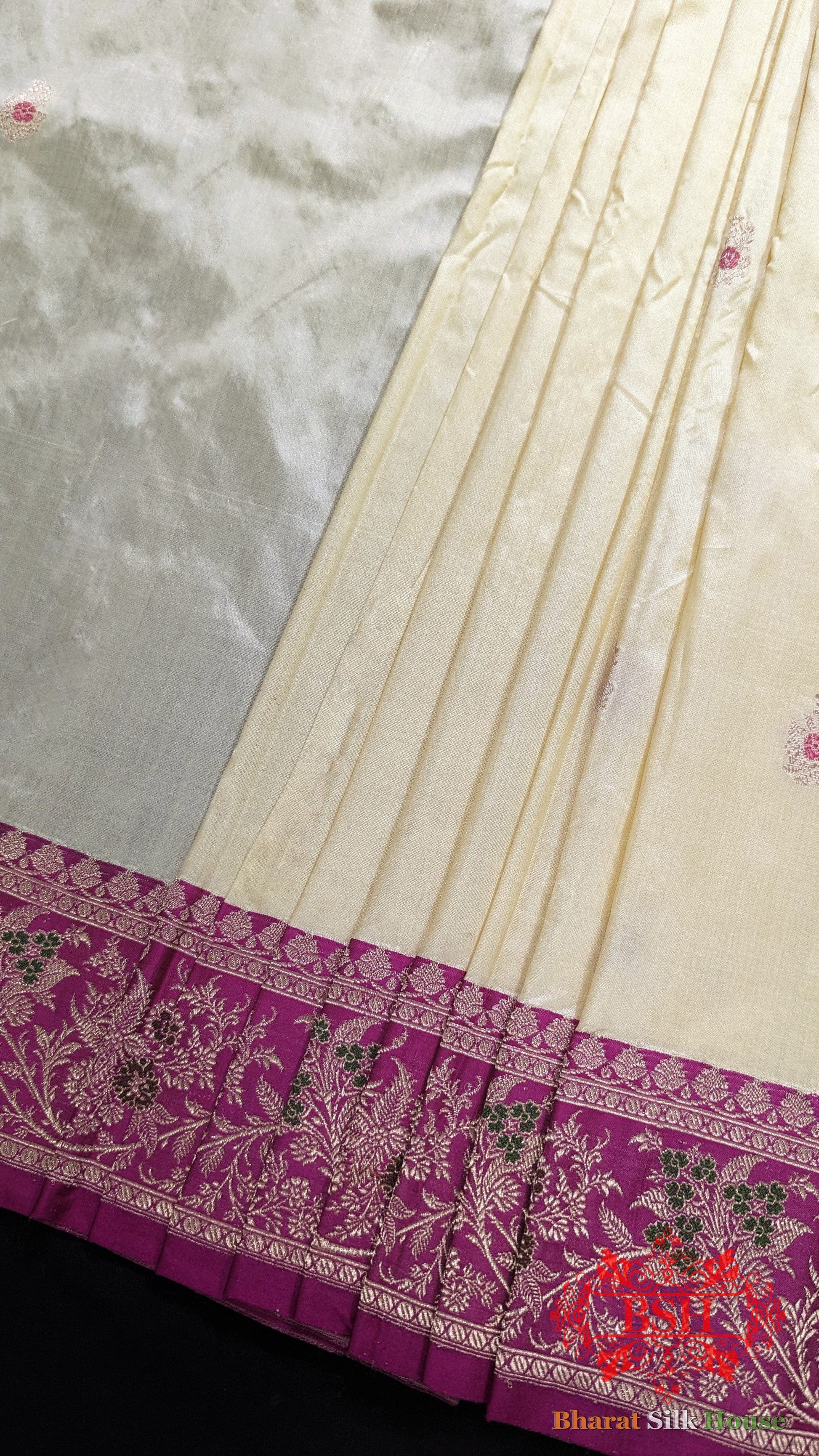 Pure Banarasi Handloom Katan Silk Meenakari Antique Zari Saree In Shades Of Off White - Bharat Silk House