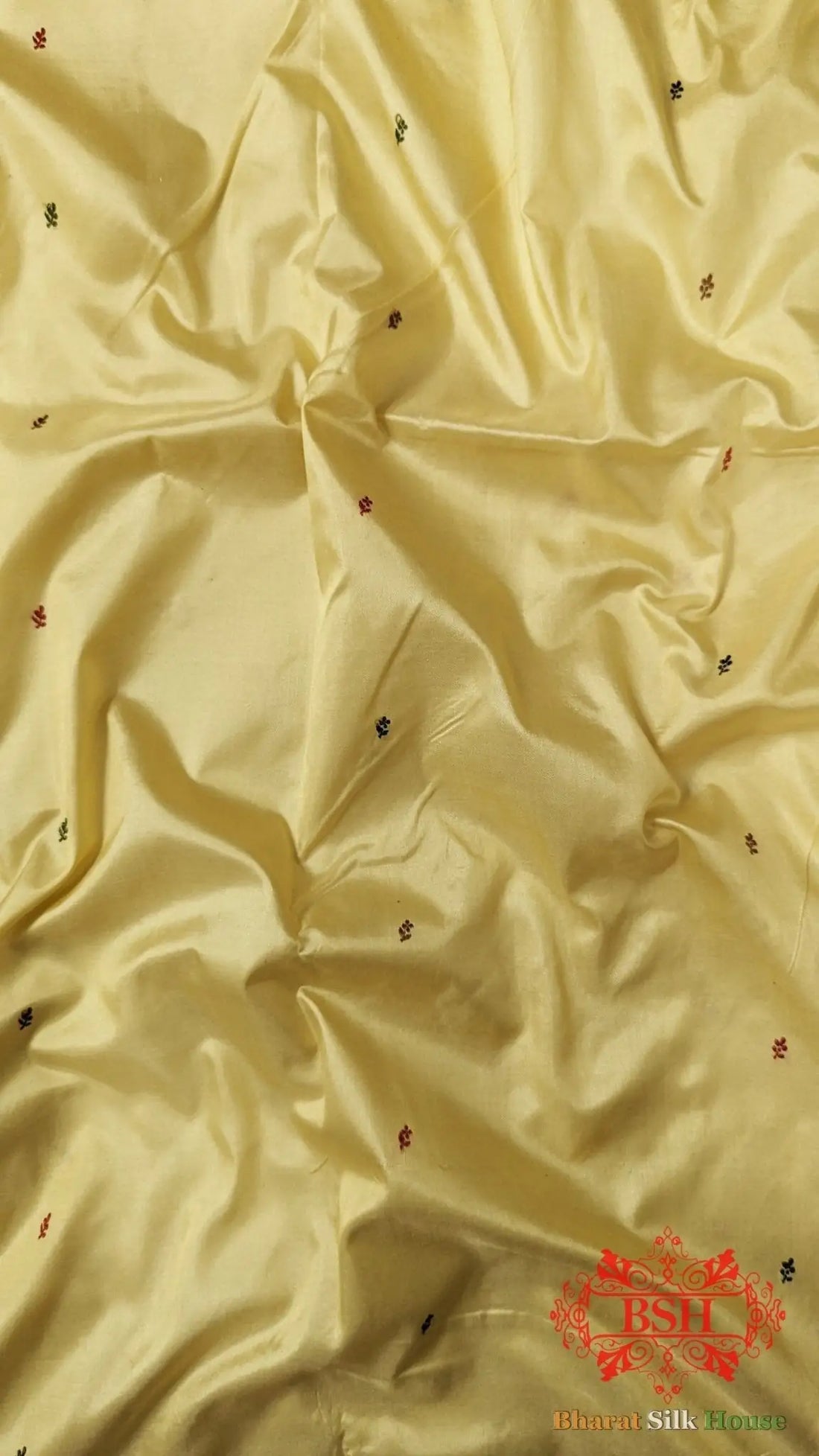 Pure Banarasi Handloom Katan Silk Meenakari Antique Zari Saree In Shades Of Off White - Bharat Silk House Pure Kataan Silk