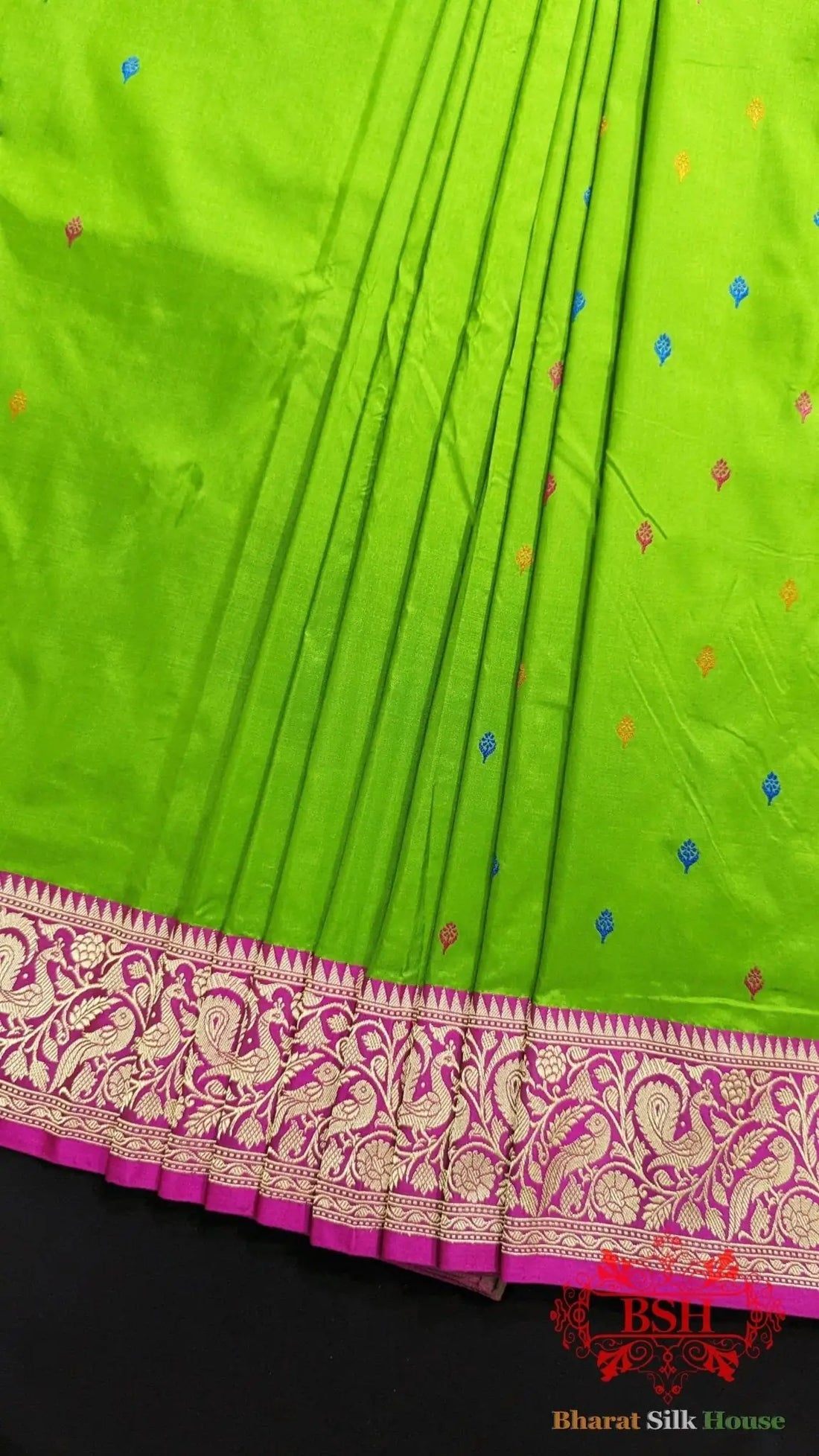 Pure Banarasi Handloom Katan Silk Meenakari Antique Zari Saree In Shades Of Parrot Green - Bharat Silk House Pure Kataan Silk