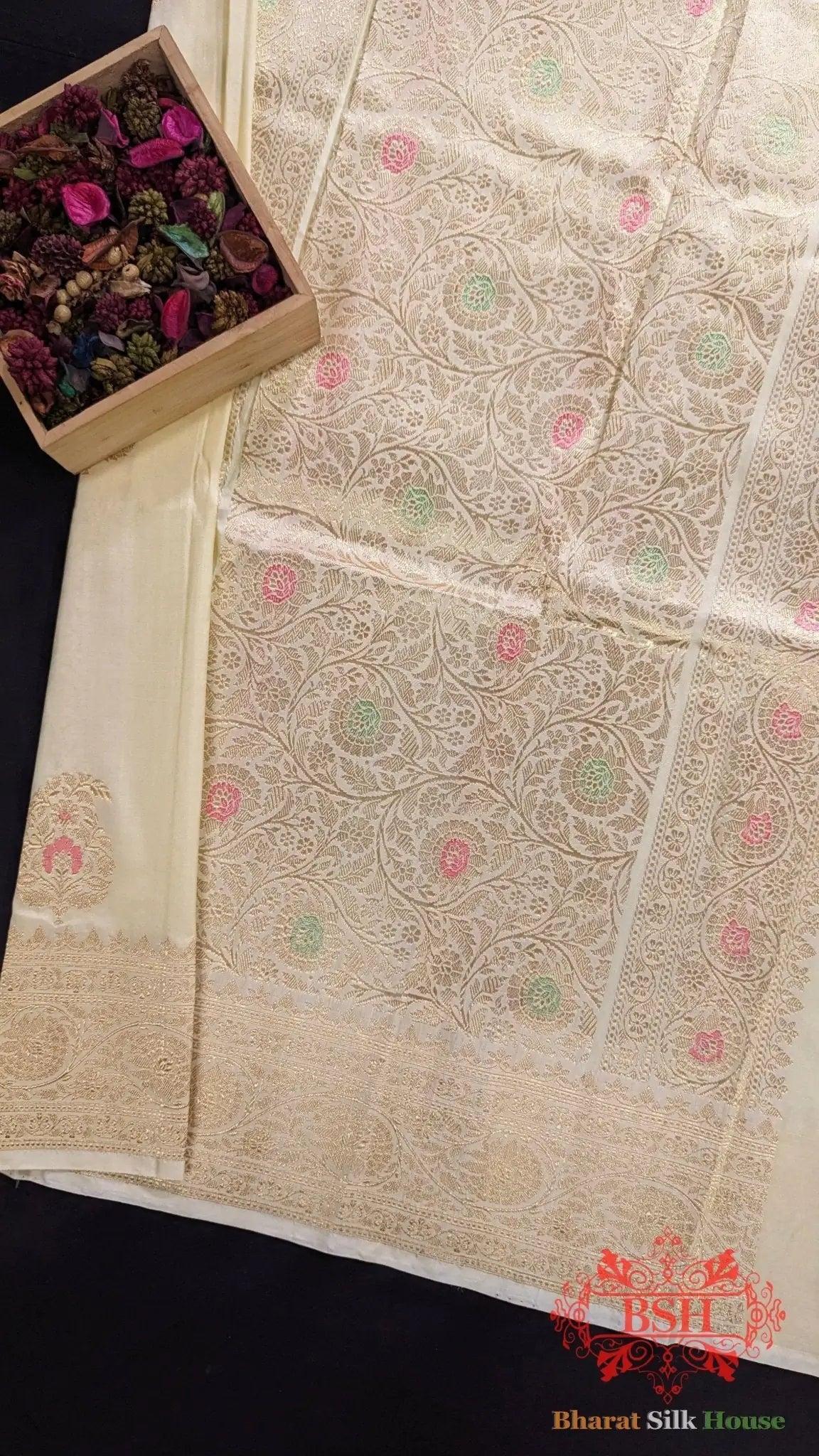 Pure Banarasi Handloom Katan Silk Meenakari Antique Zari Saree In Shades Of White - Bharat Silk House Pure Kataan Silk