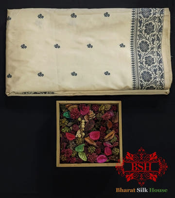 Pure Banrasi Handloom Katan Silk Antique Zari Saree In Shades Of Beige With Grey Border - Bharat Silk House Pure Kataan Silk