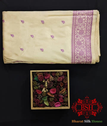 Pure Banrasi Handloom Katan Silk Antique Zari Saree In Shades Of Beige With Lavender Border - Bharat Silk House Pure Kataan Silk